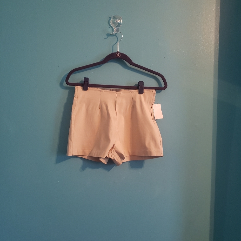 Madrag Nude Shorts